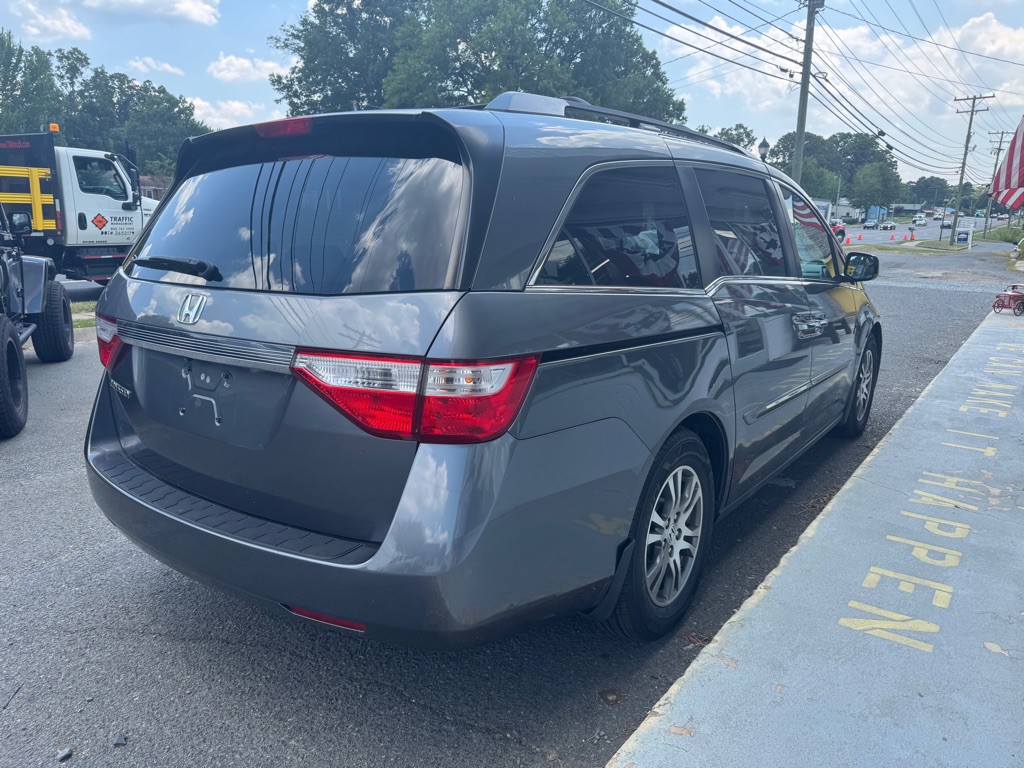 2013 Honda Odyssey Image 13