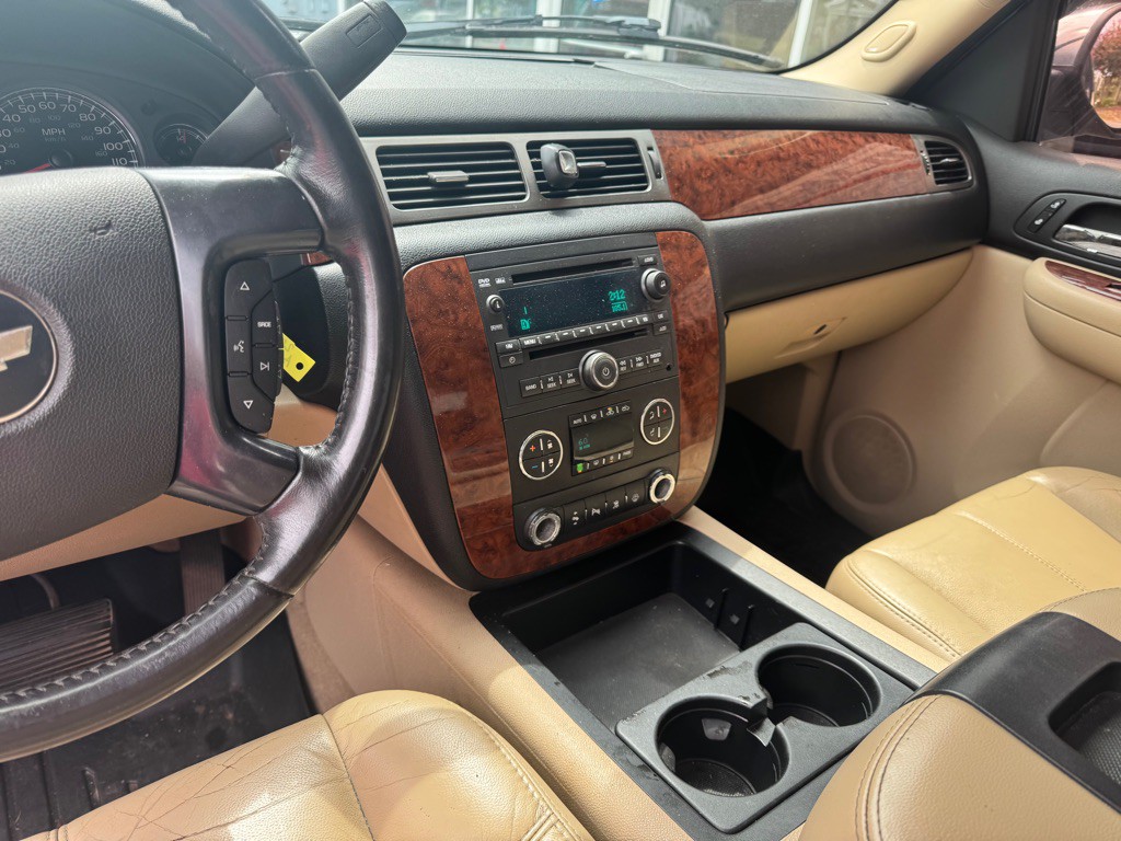 2007 Chevrolet Avalanche Image 8