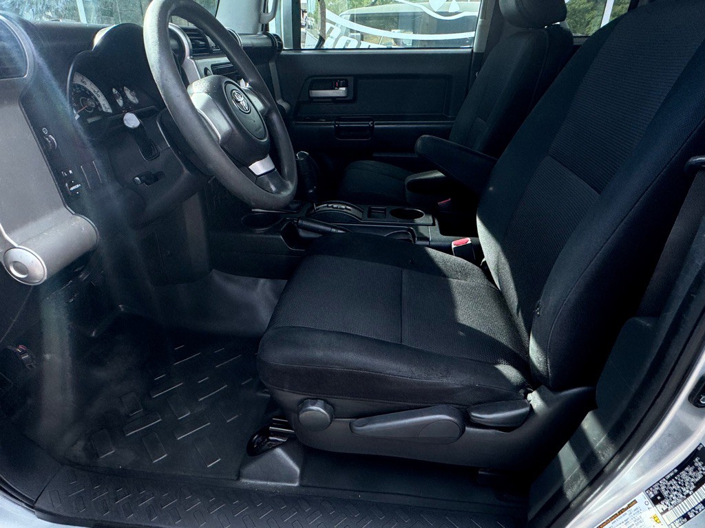 2007 Toyota FJ Cruiser Image 9