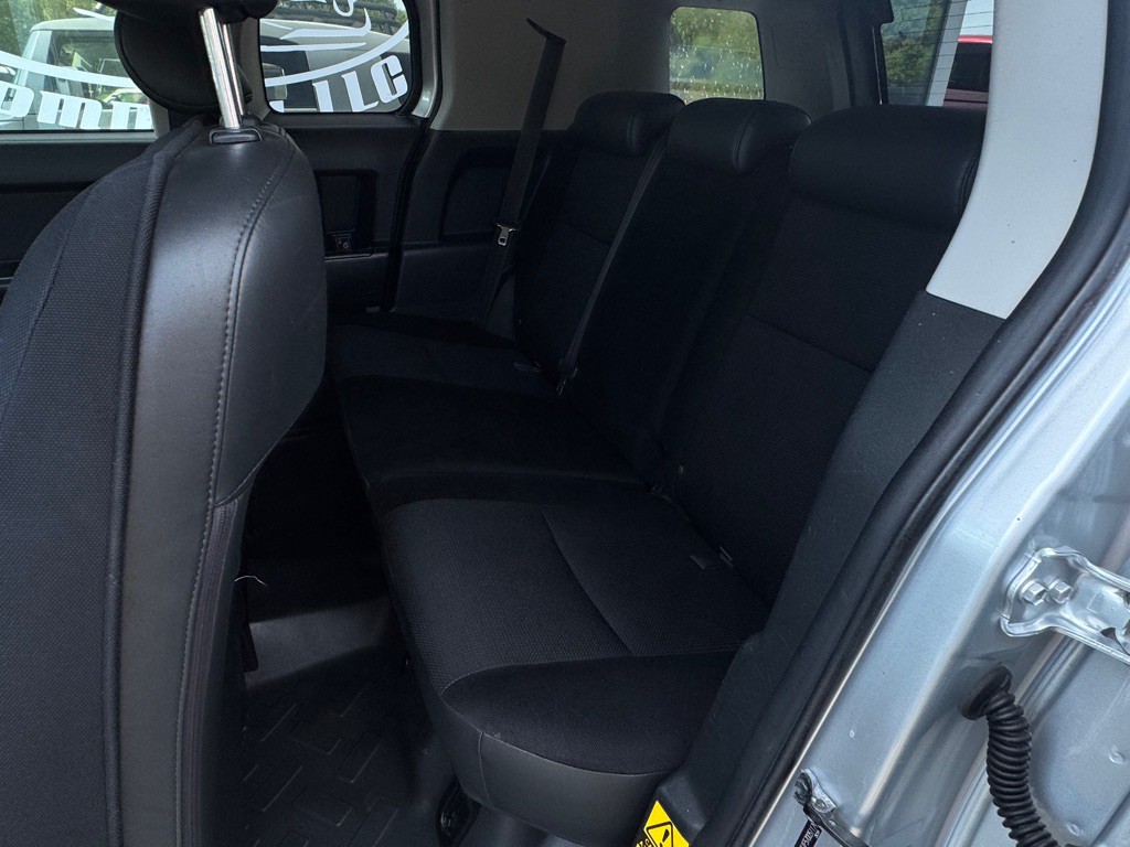 2007 Toyota FJ Cruiser Image 10