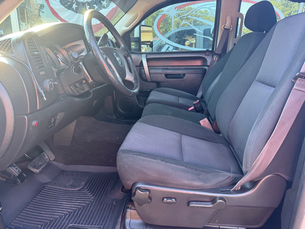 2014 Chevrolet Silverado 1500 Image 12