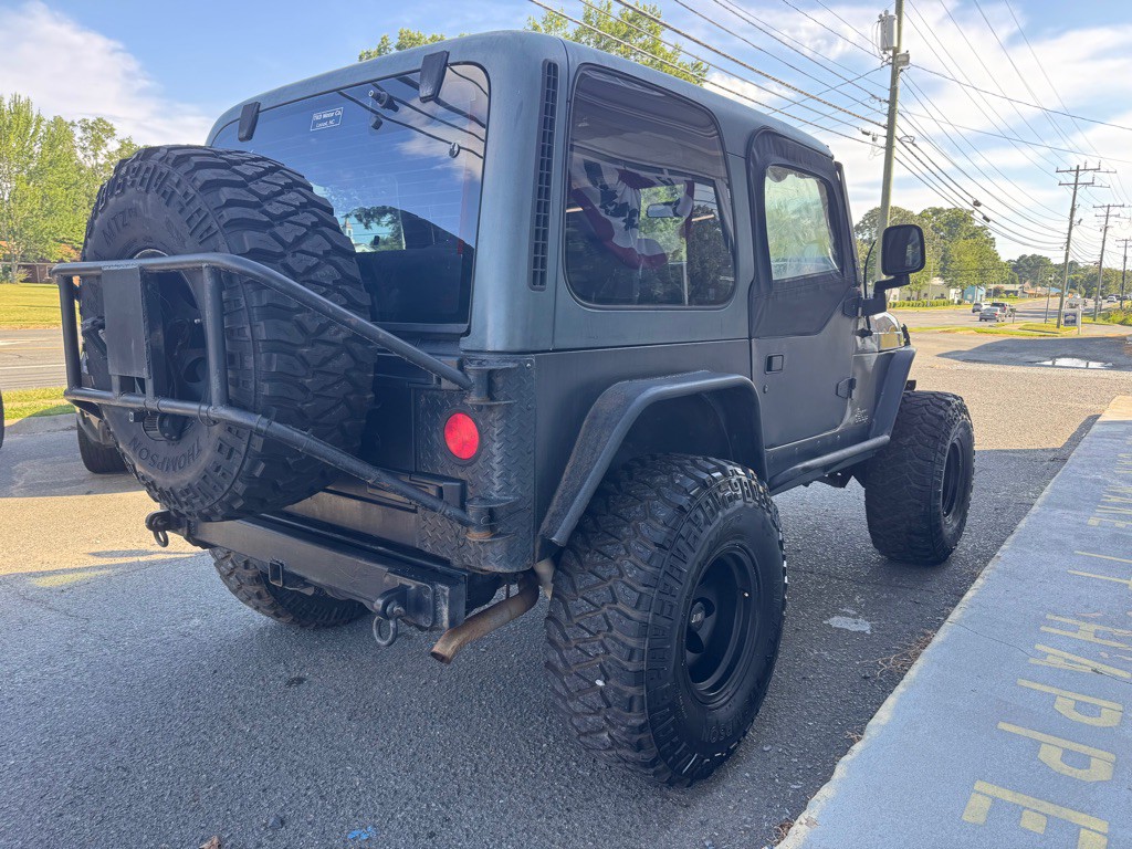 2005 Jeep Wrangler Image 5