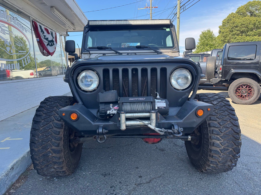 2005 Jeep Wrangler Image 7