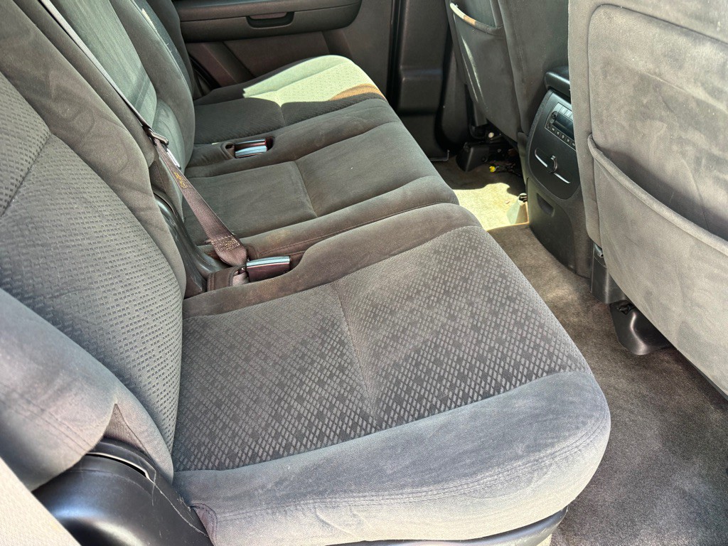 2010 Chevrolet Tahoe Image 11