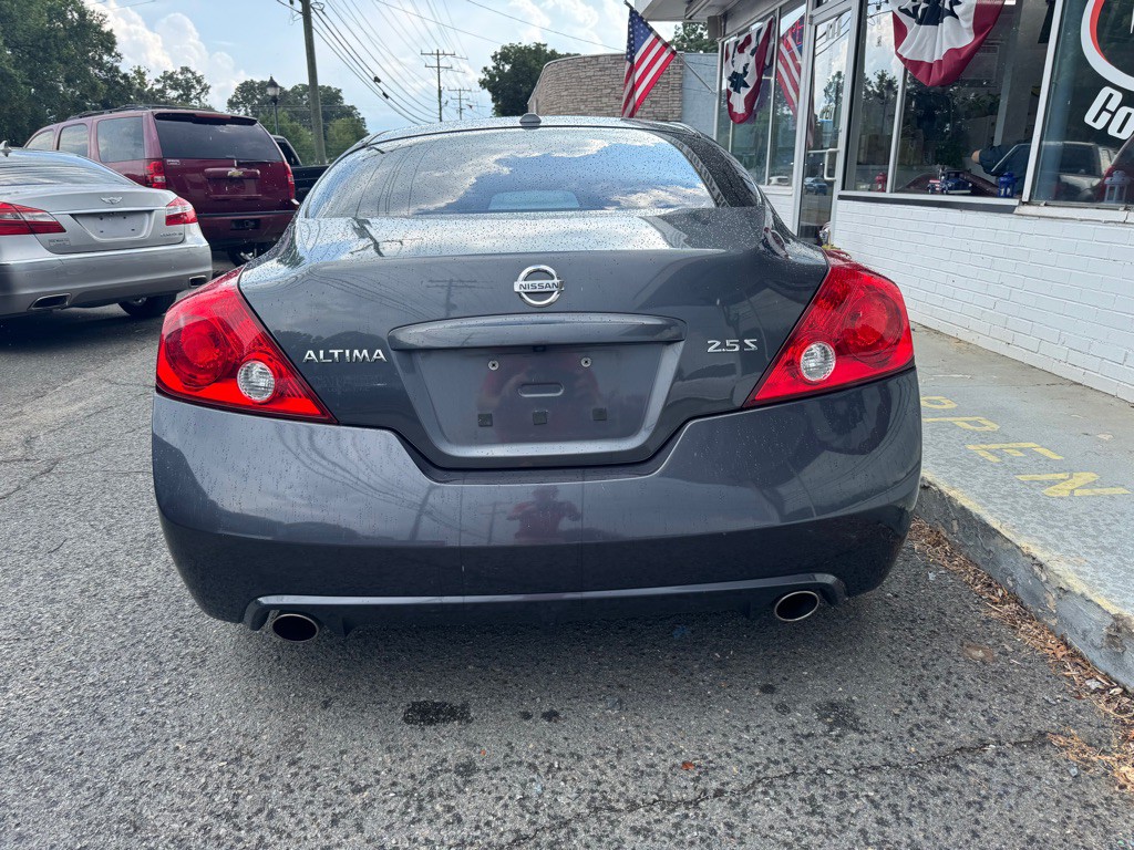 2011 Nissan Altima Image 7