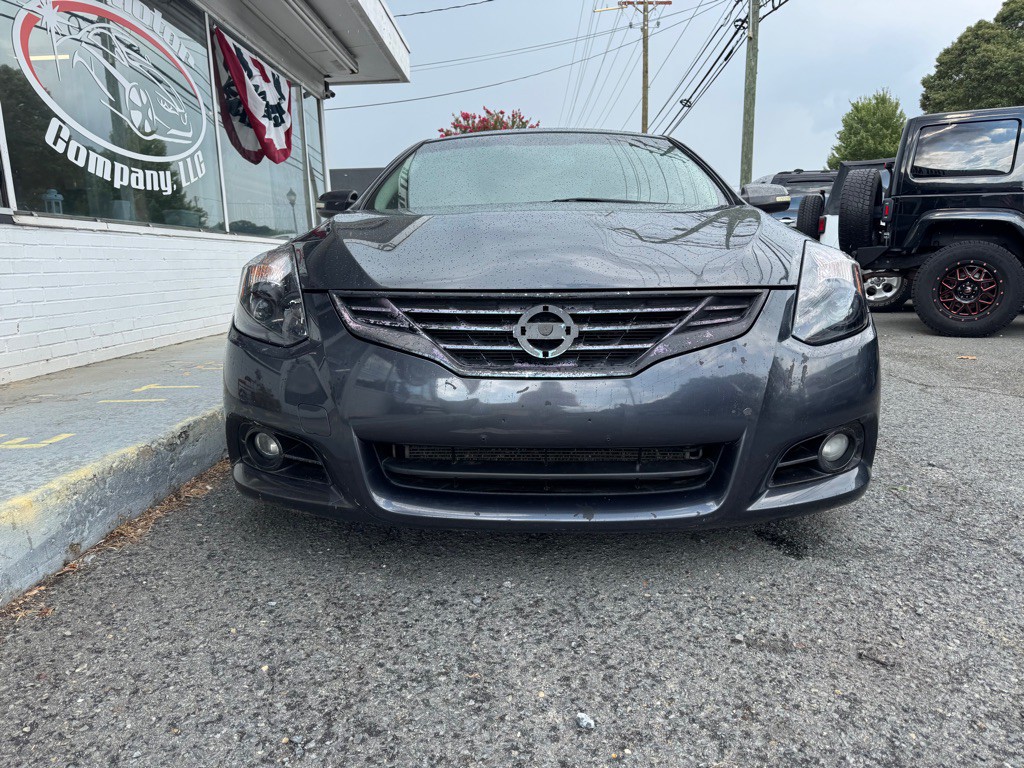 2011 Nissan Altima Image 8