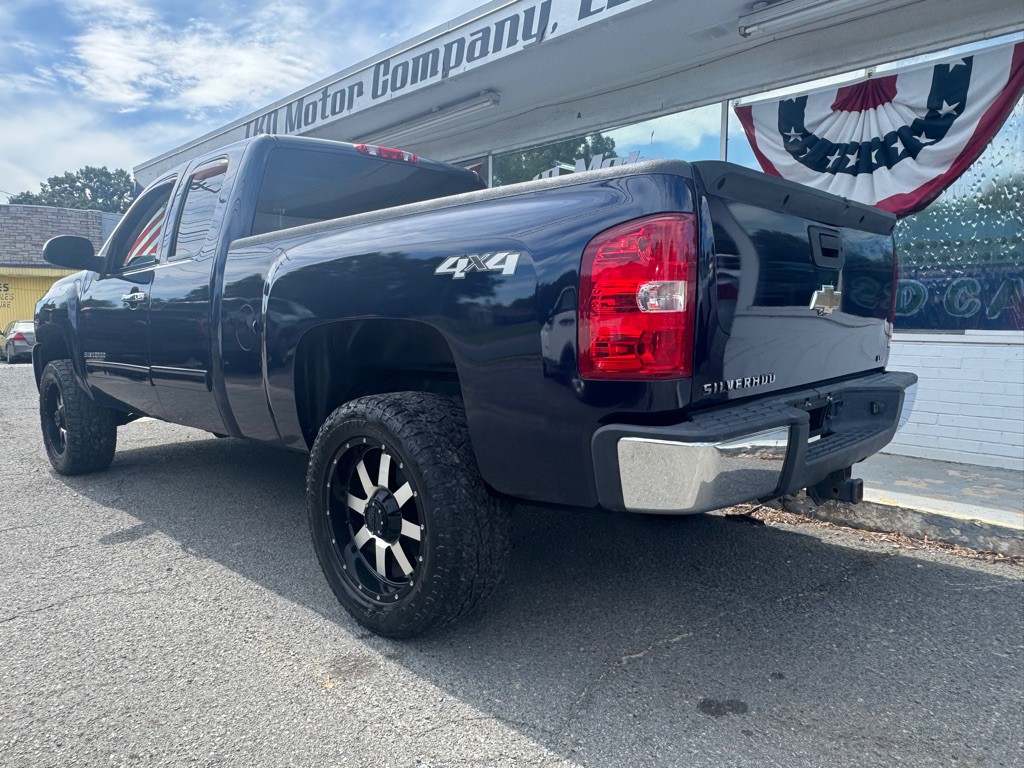 2009 Chevrolet Silverado 1500 Image 3
