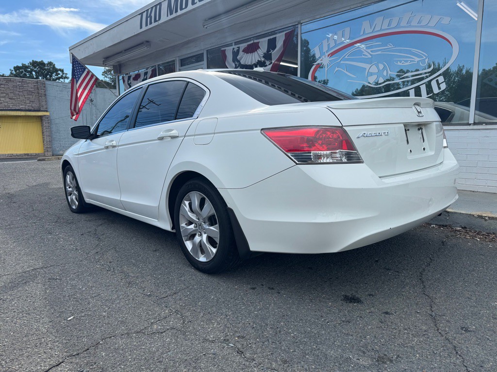 2009 Honda Accord Image 3