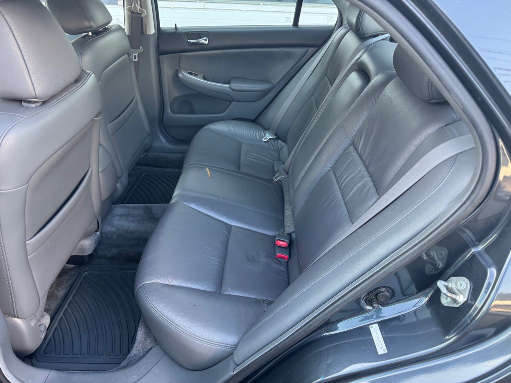 2006 Honda Accord Image 13