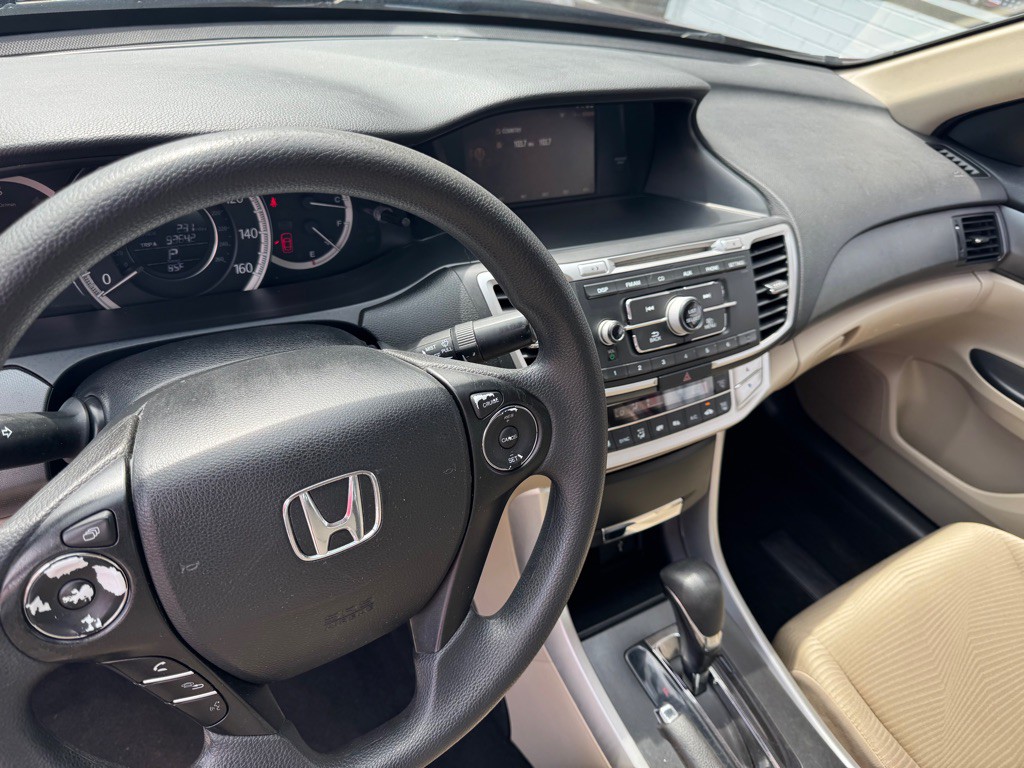 2014 Honda Accord Image 11