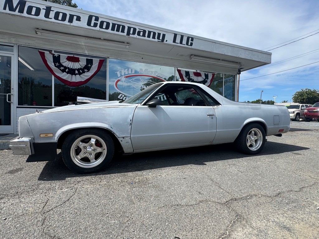 1983 Chevrolet El Camino Image 2
