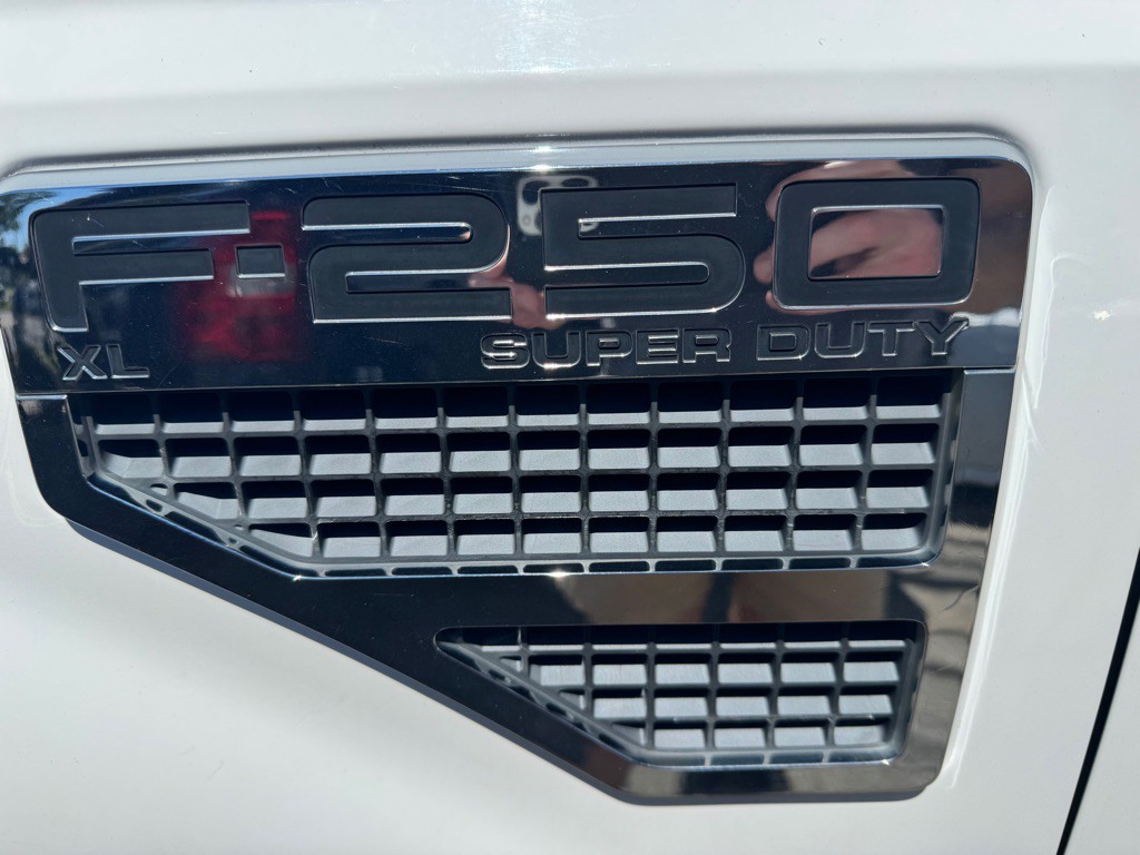 2008 Ford F-250 Image 12