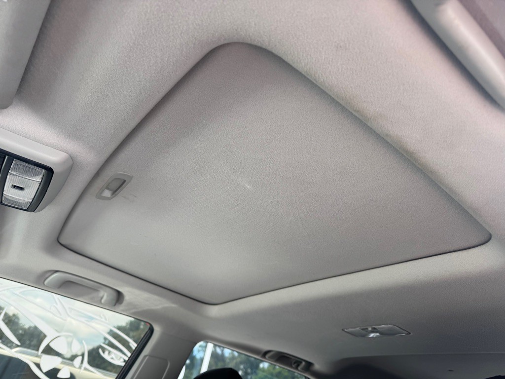 2017 Toyota 4Runner Image 16