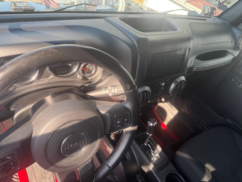 2017 Jeep Wrangler Unlimited Image 15