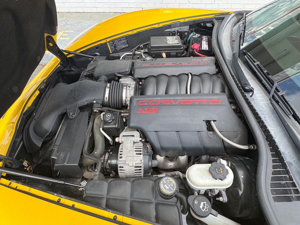 2011 Chevrolet Corvette Image 10