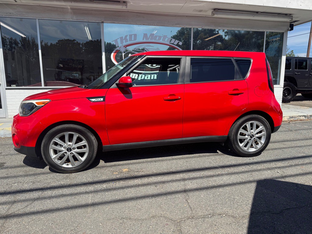 2019 Kia Soul Image 2