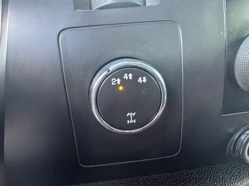 2007 Chevrolet Silverado 1500 Image 11