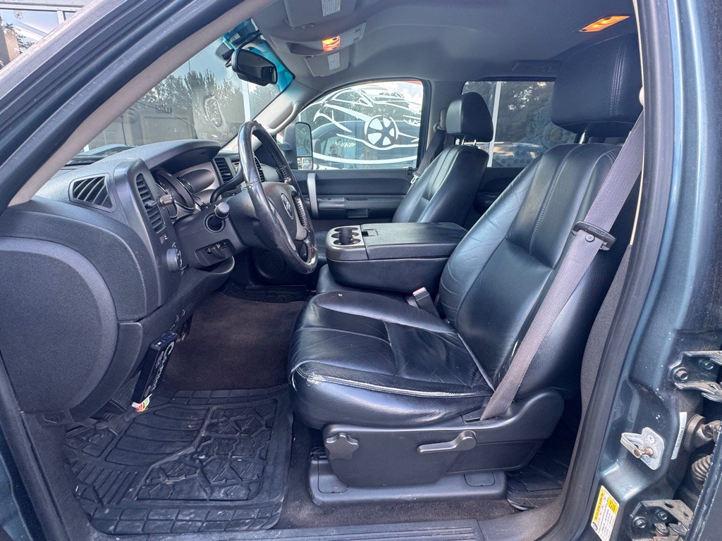 2007 Chevrolet Silverado 1500 Image 13