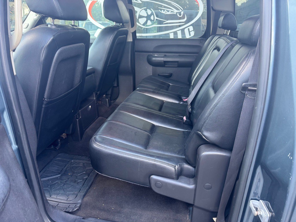 2007 Chevrolet Silverado 1500 Image 17