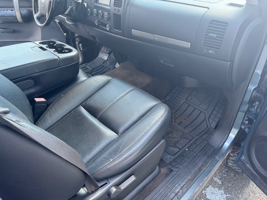 2007 Chevrolet Silverado 1500 Image 19