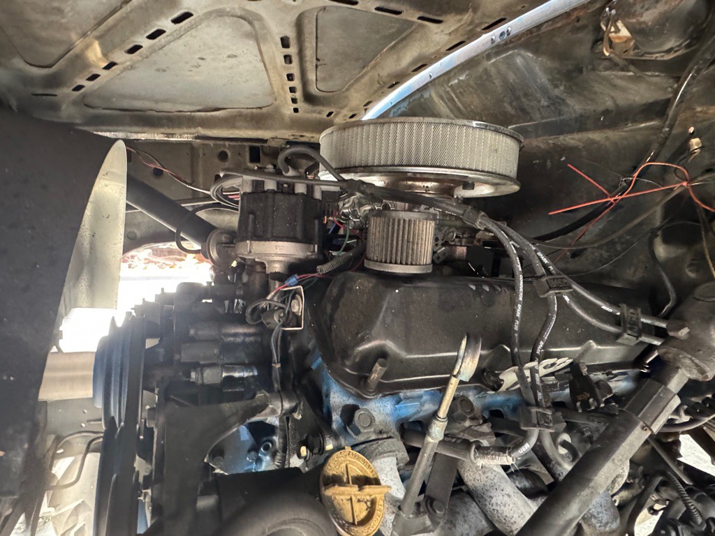 1983 Ford F-250 Image 12