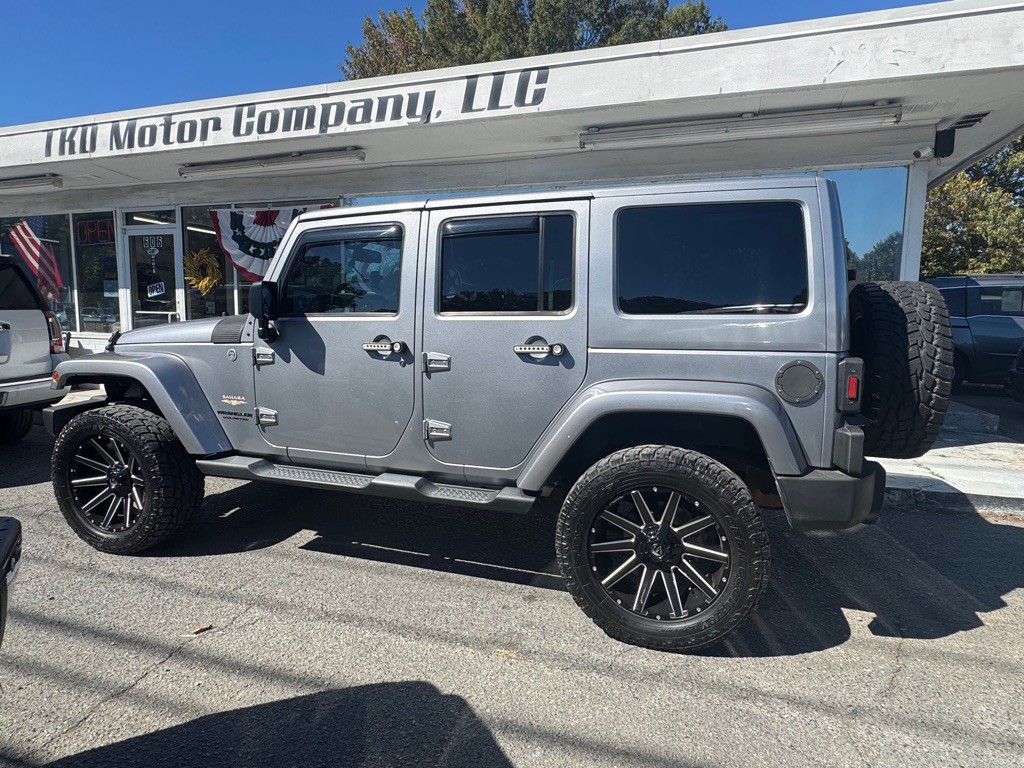 2014 Jeep Wrangler Unlimited Image 2