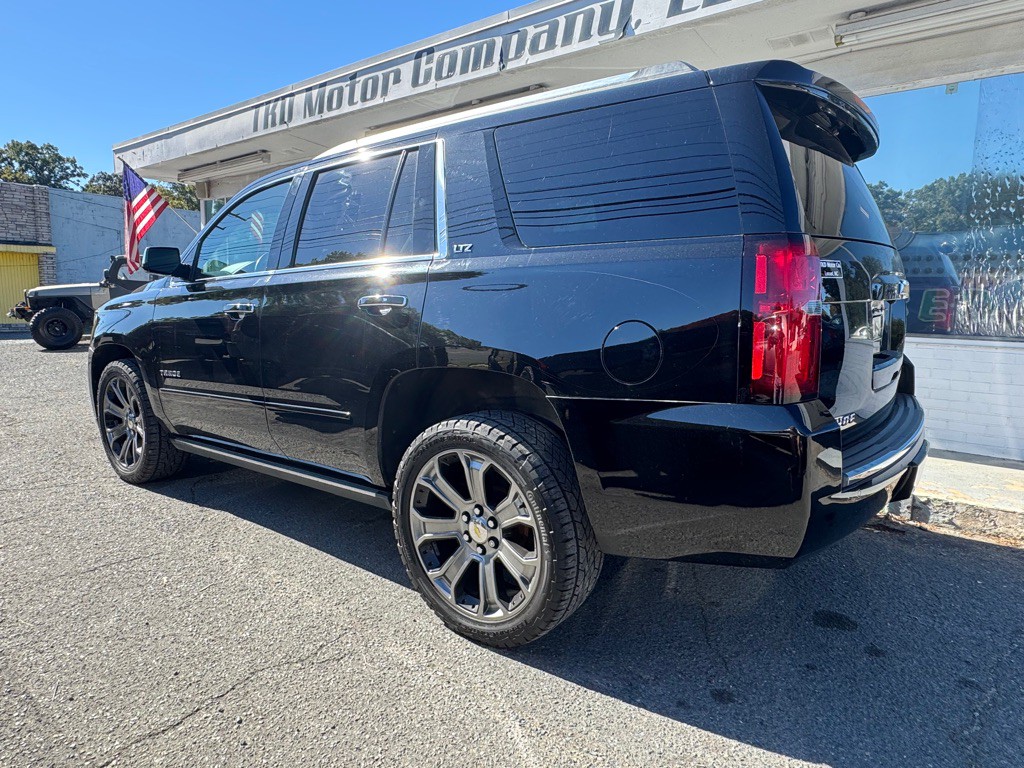 2015 Chevrolet Tahoe Image 3
