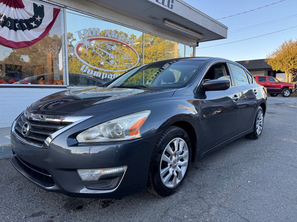 2013 Nissan Altima Image 1
