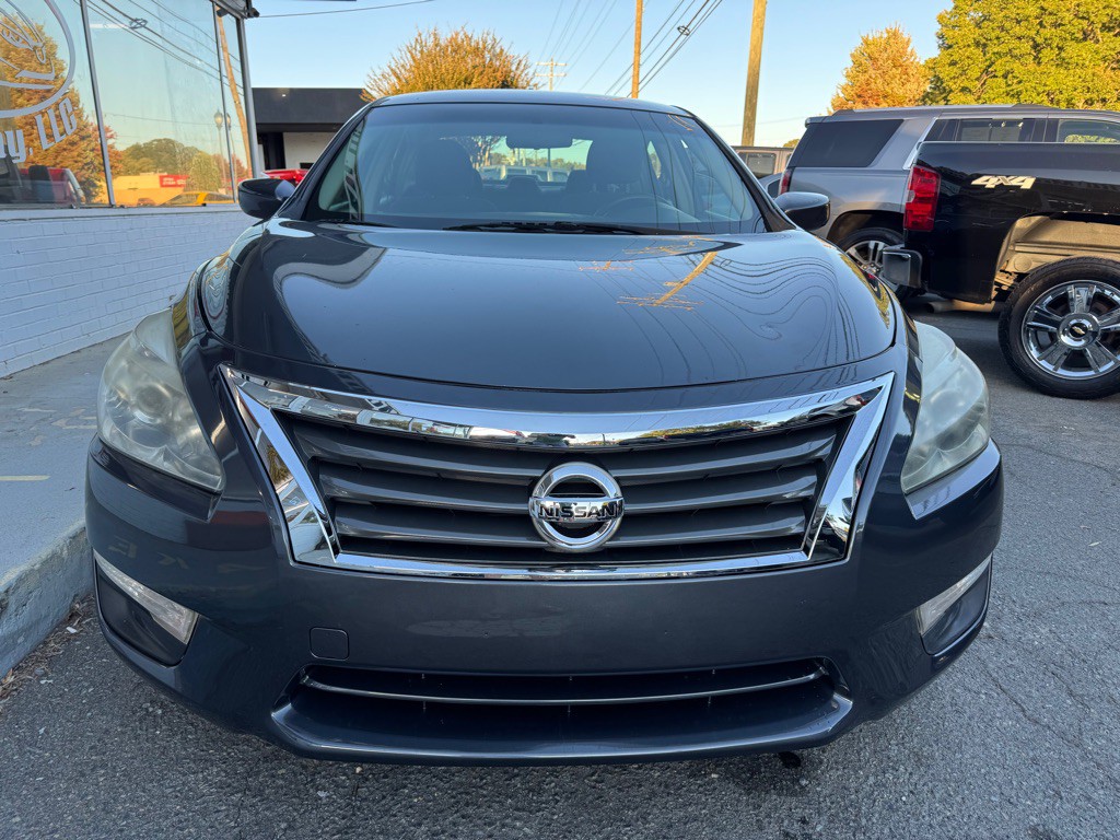 2013 Nissan Altima Image 7