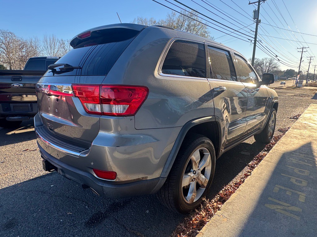 2012 Jeep Grand Cherokee Image 7