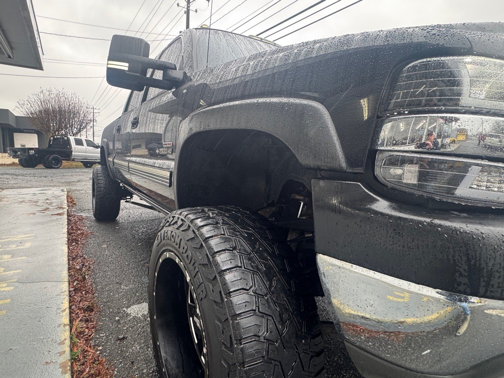 2002 Chevrolet Silverado 1500 Image 10