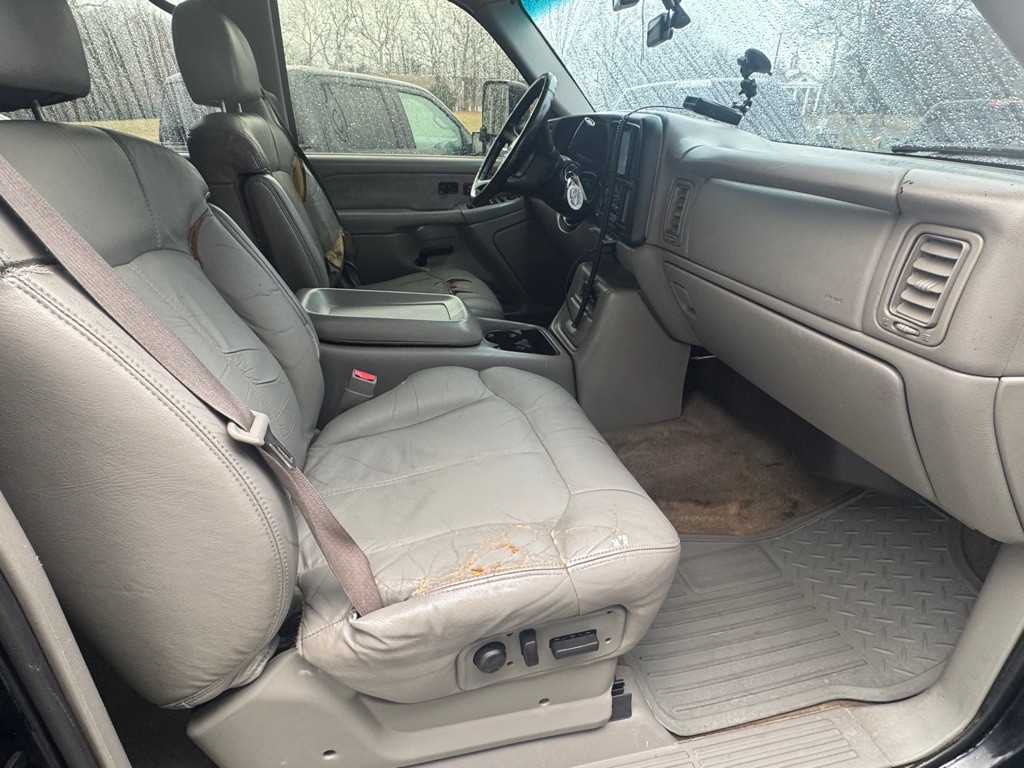 2002 Chevrolet Silverado 1500 Image 17