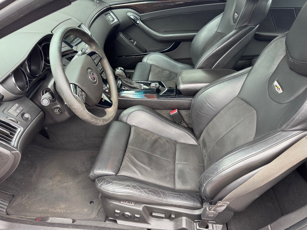 2011 Cadillac CTS Image 11