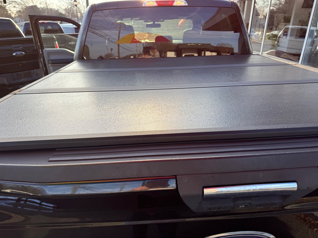 2015 Ford F-150 Image 9