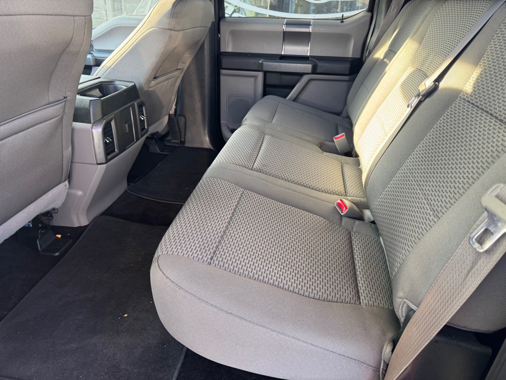 2015 Ford F-150 Image 11