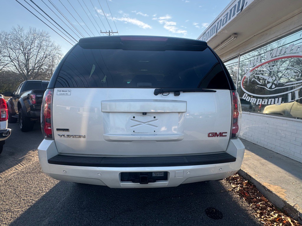 2012 GMC Yukon Image 4