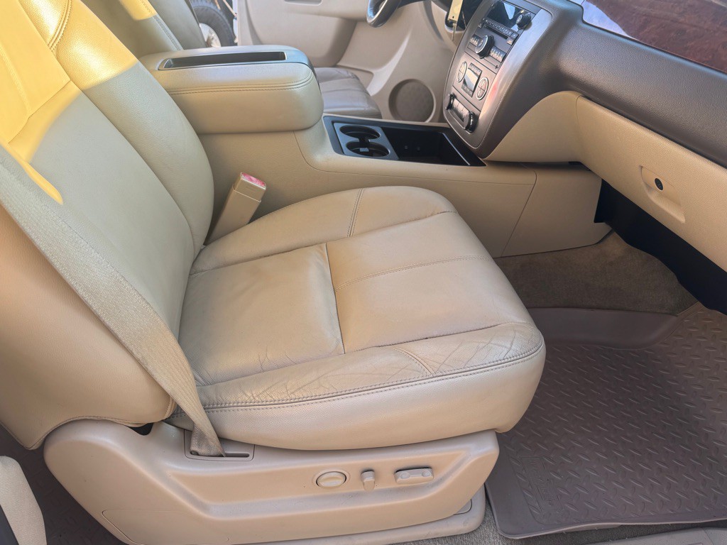 2012 GMC Yukon Image 10