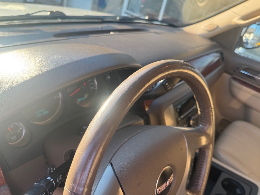 2012 GMC Yukon Image 12