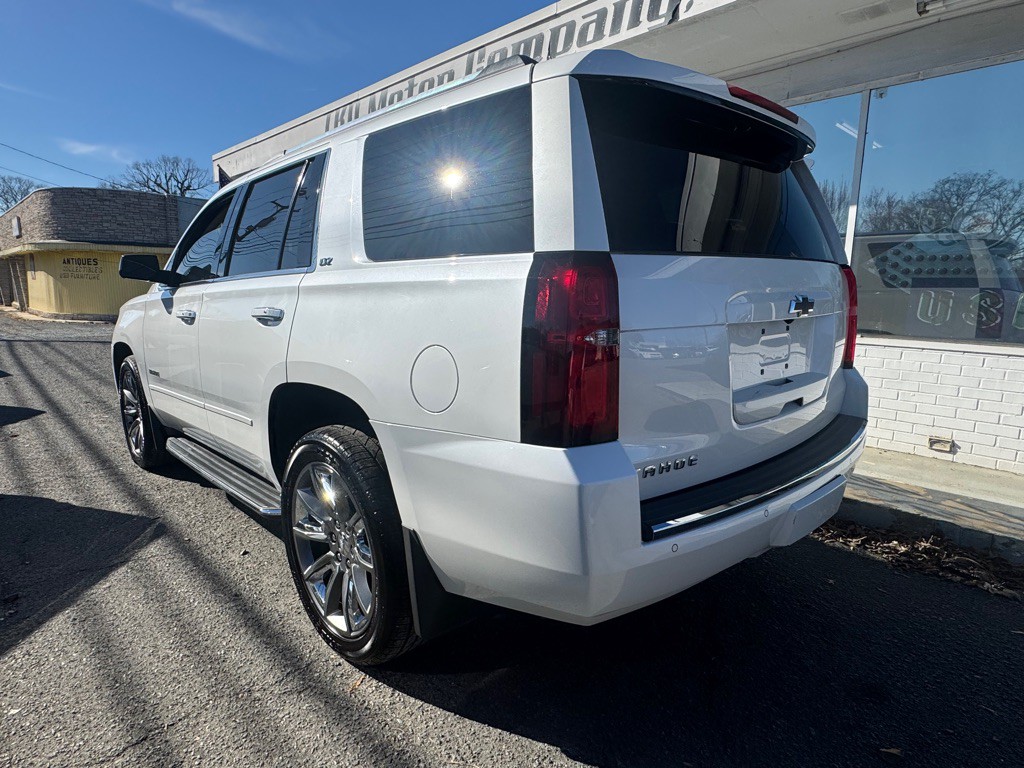2016 Chevrolet Tahoe Image 3