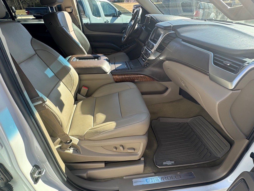 2016 Chevrolet Tahoe Image 10
