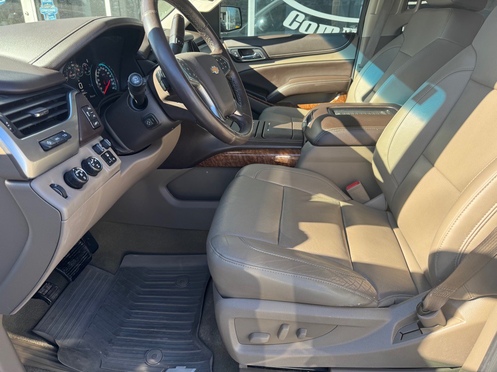 2016 Chevrolet Tahoe Image 13