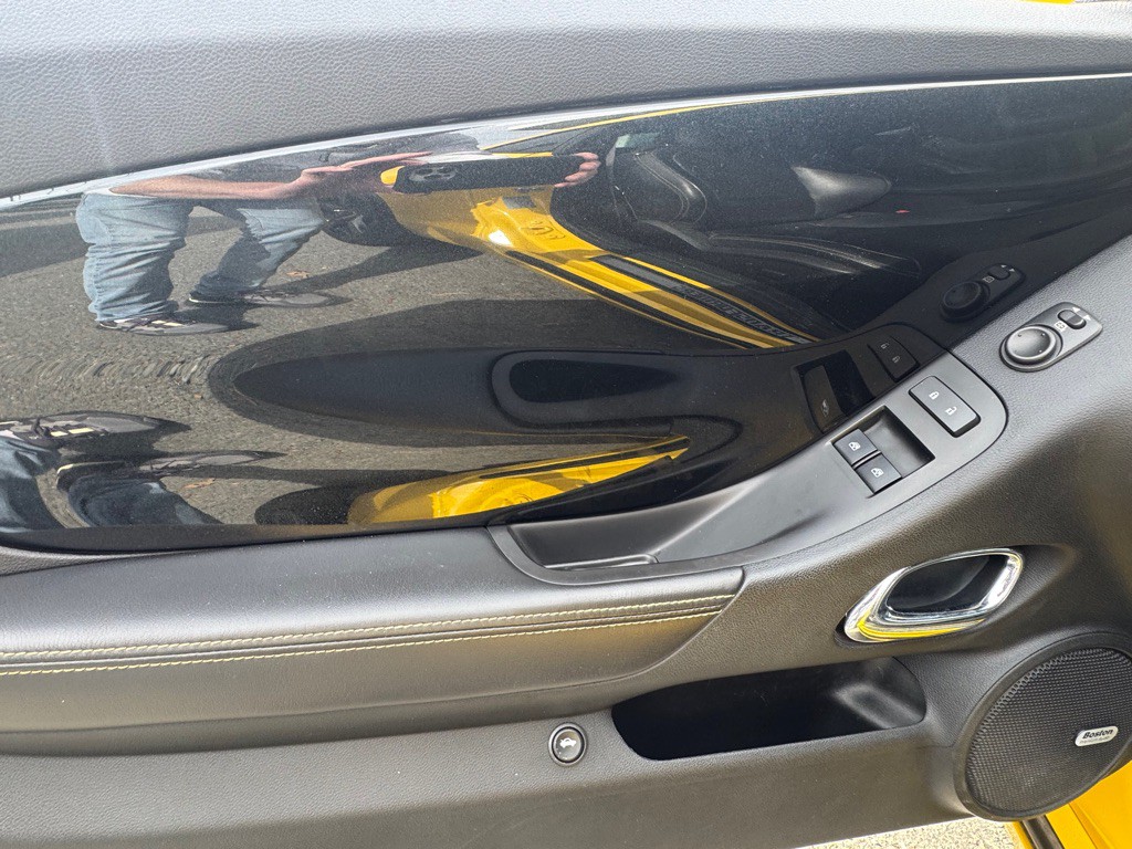 2012 Chevrolet Camaro Image 16