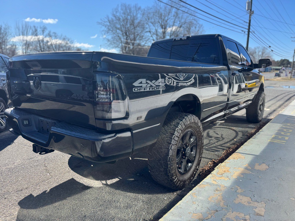 2017 RAM 2500 Image 4