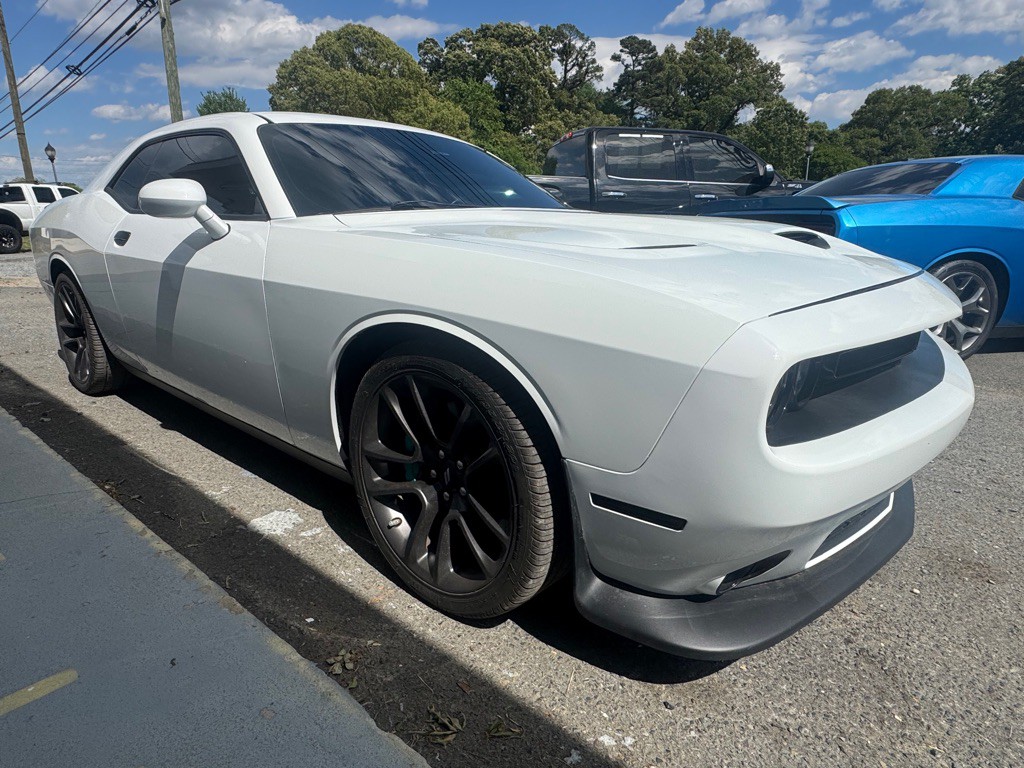 2021 Dodge Challenger Image 3