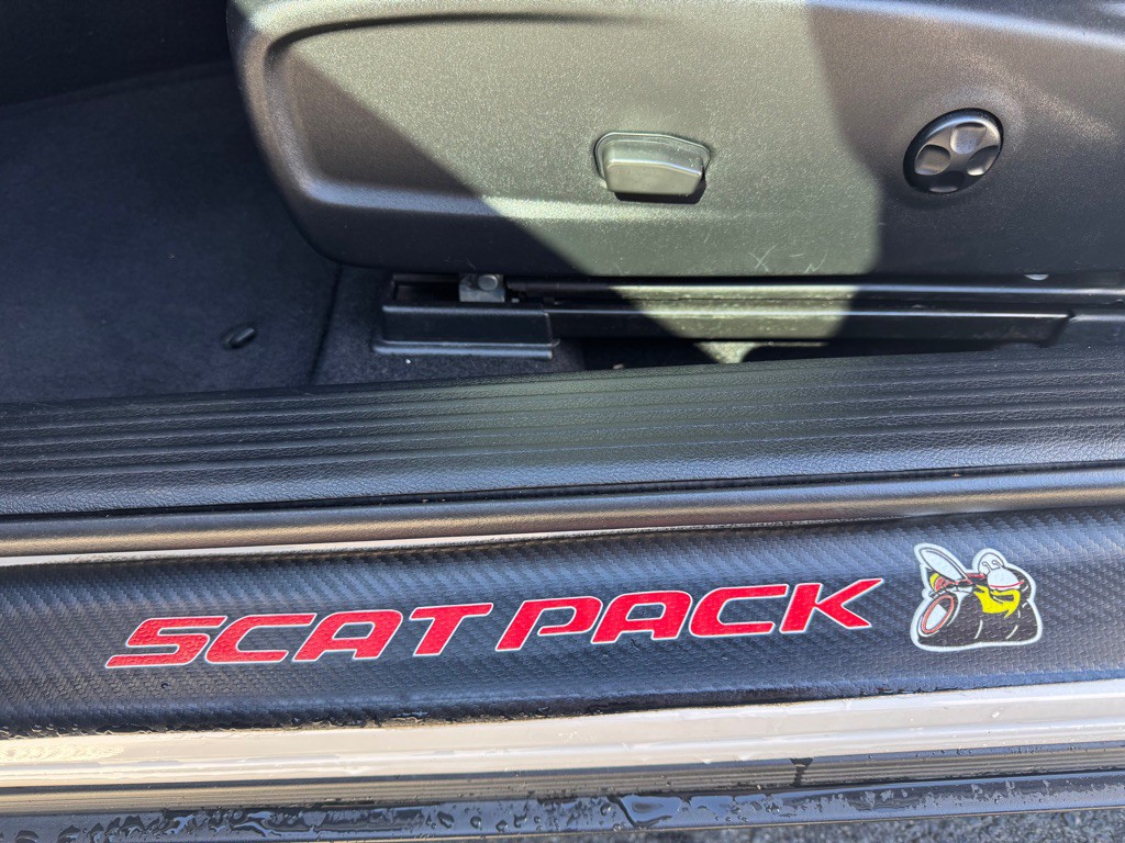 2021 Dodge Challenger Image 10