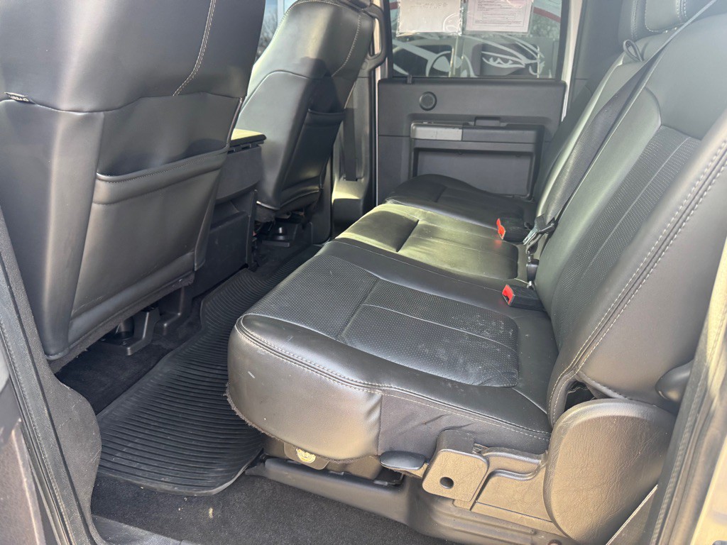 2011 Ford F-350 Image 16
