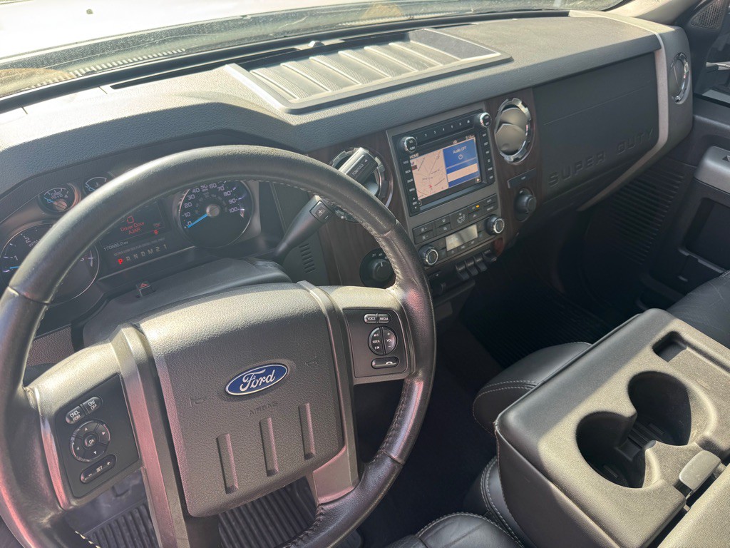 2011 Ford F-350 Image 19