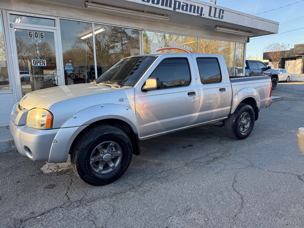 2004 Nissan Frontier Image 2