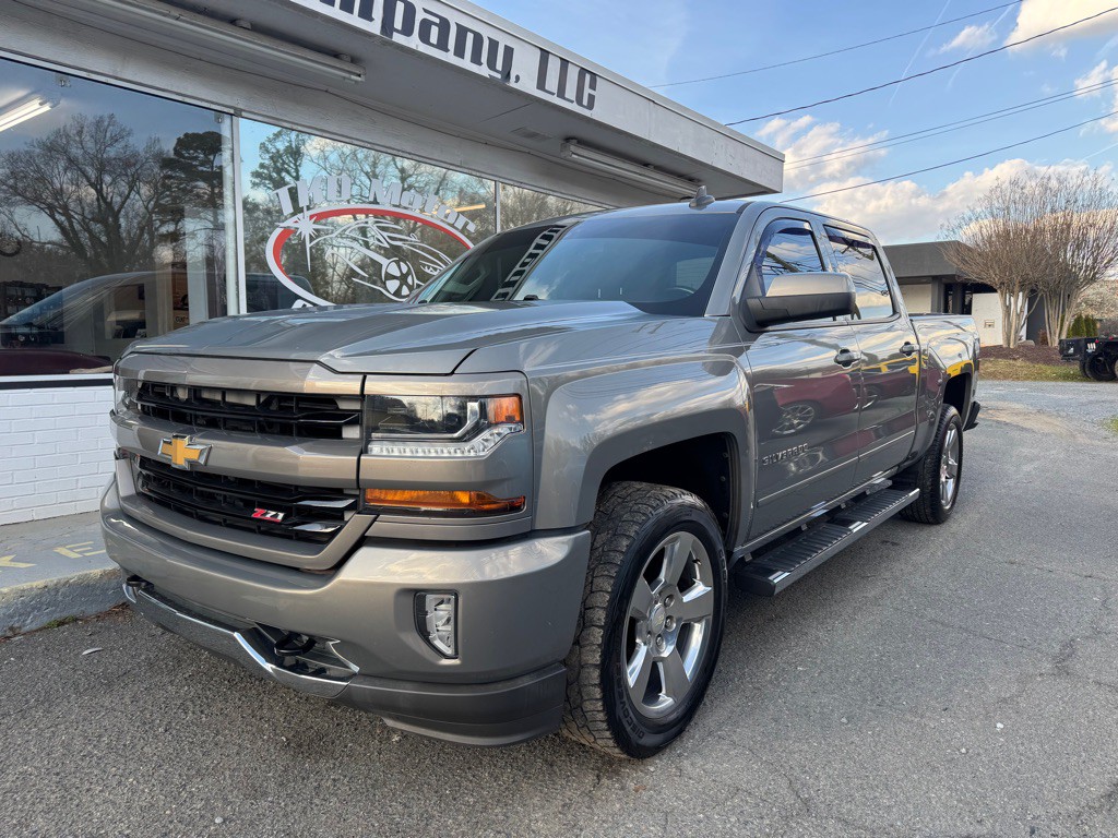 2017 Chevrolet Silverado 1500 Image 1