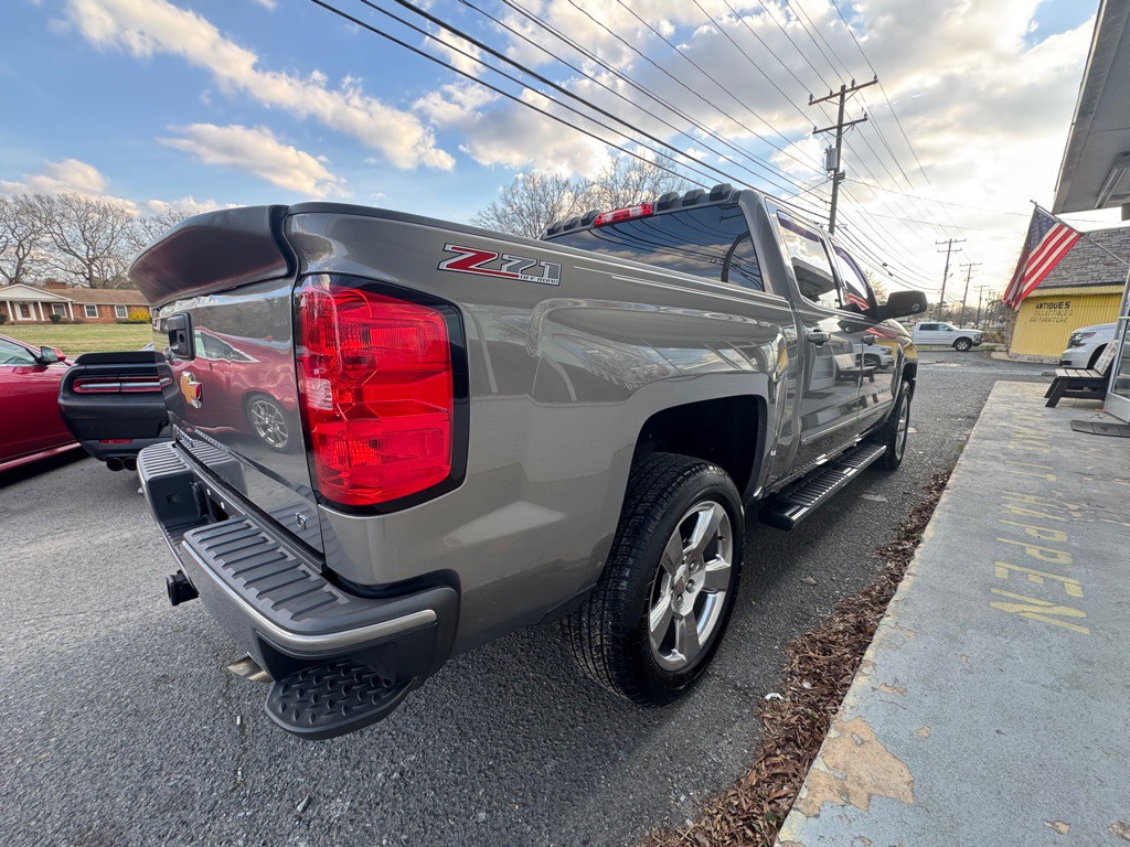 2017 Chevrolet Silverado 1500 Image 5